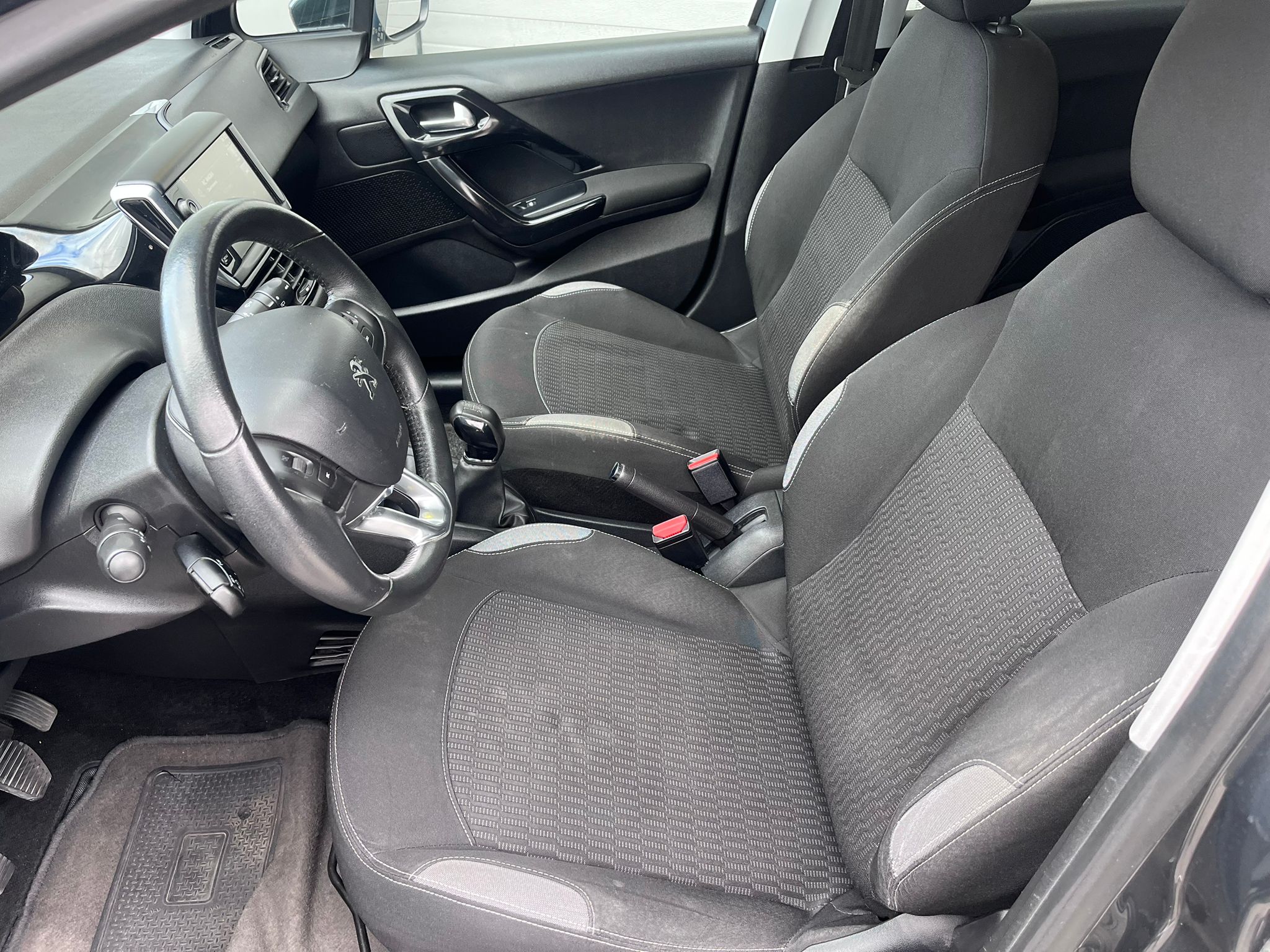 WhatsApp Image 2024-10-24 at 22.01.31 (2).jpeg