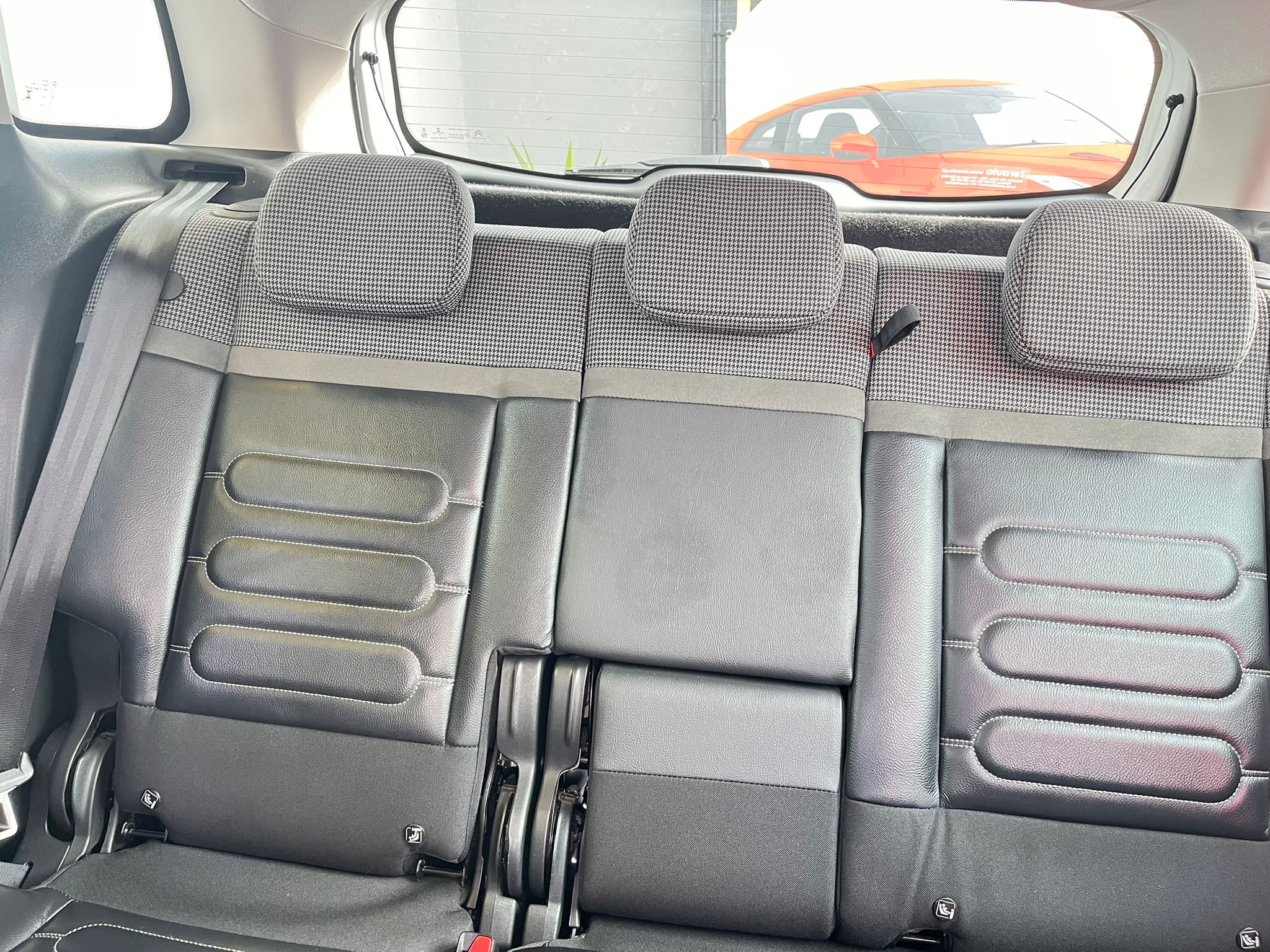 WhatsApp Image 2025-11-26 at 11.07.41 (2).jpeg