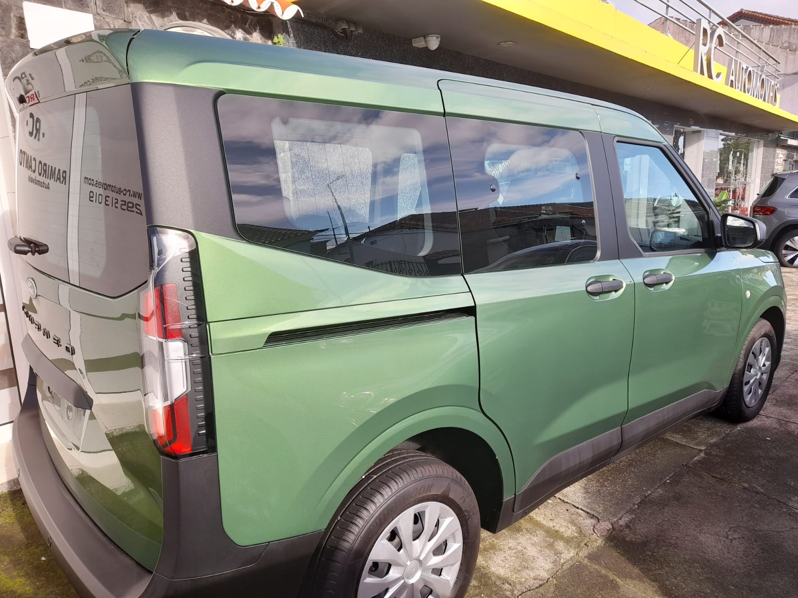 WhatsApp Image 2025-11-28 at 16.42.41(1).jpeg