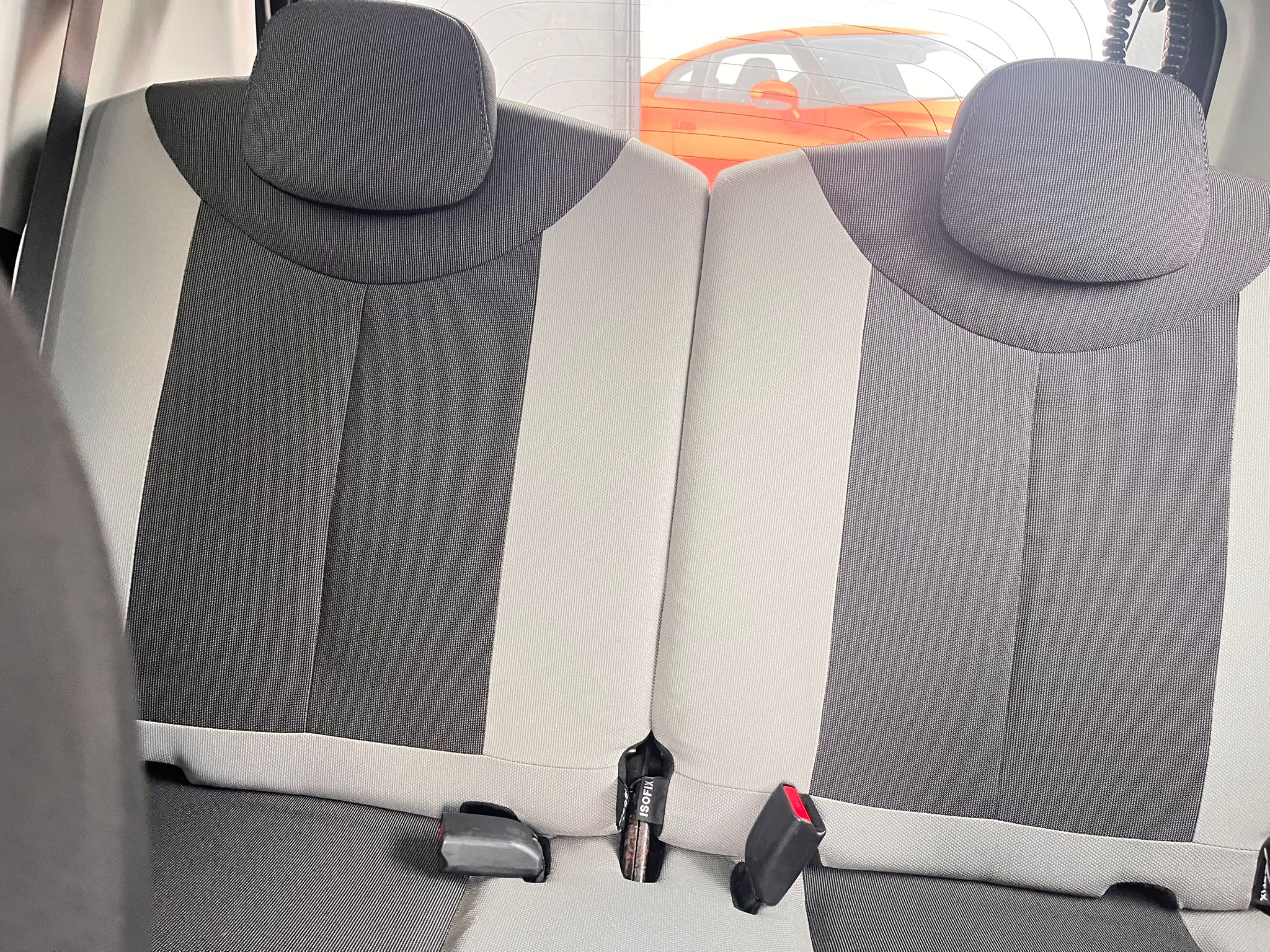 WhatsApp Image 2025-12-06 at 14.10.13 (1).jpeg