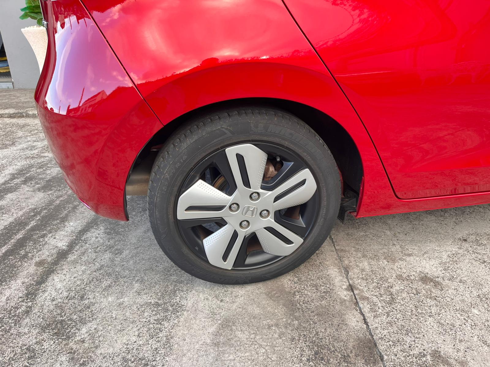 WhatsApp Image 2025-12-05 at 17.47.15 (2).jpeg