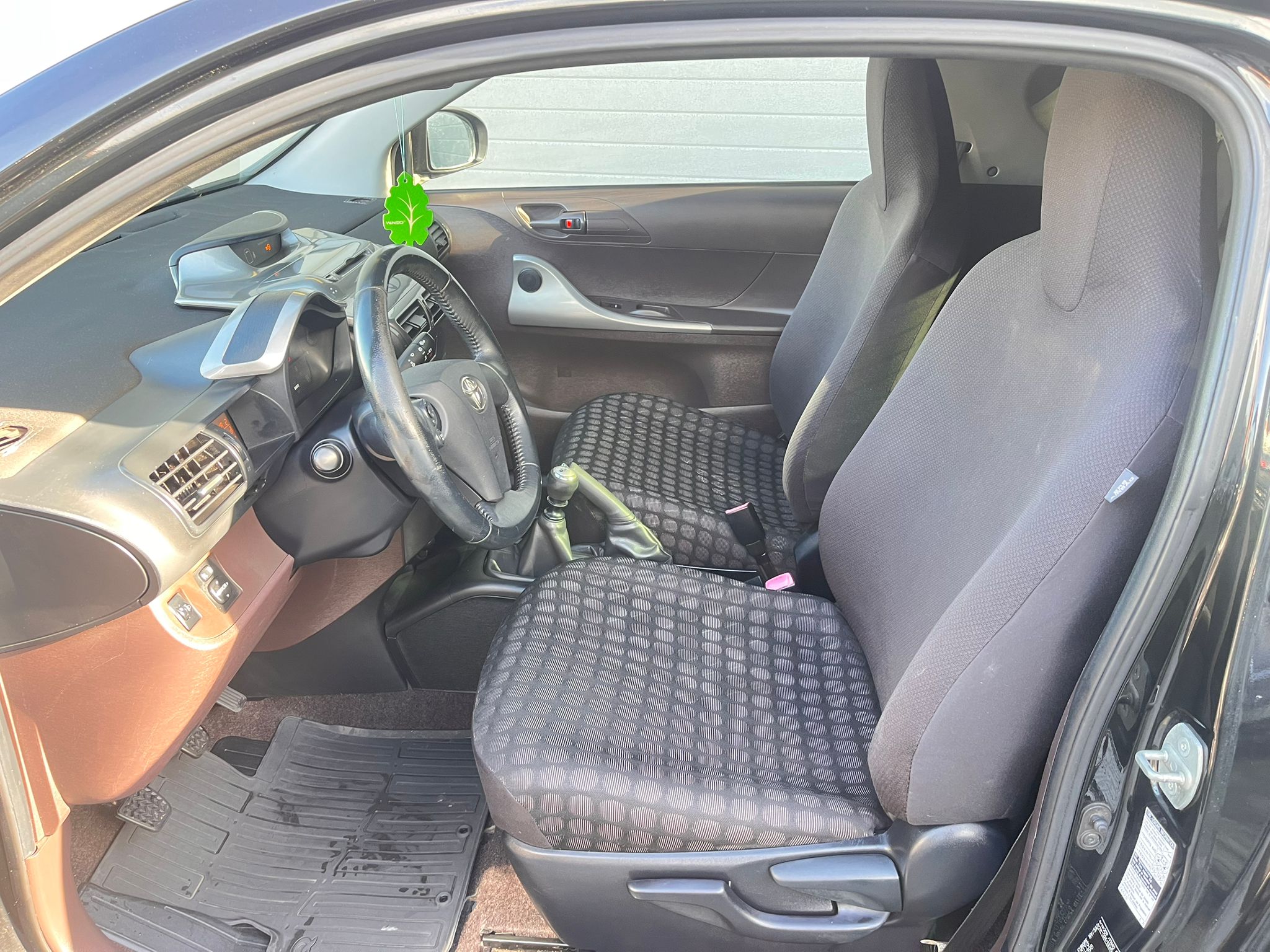 WhatsApp Image 2026-01-14 at 15.03.01 (1).jpeg