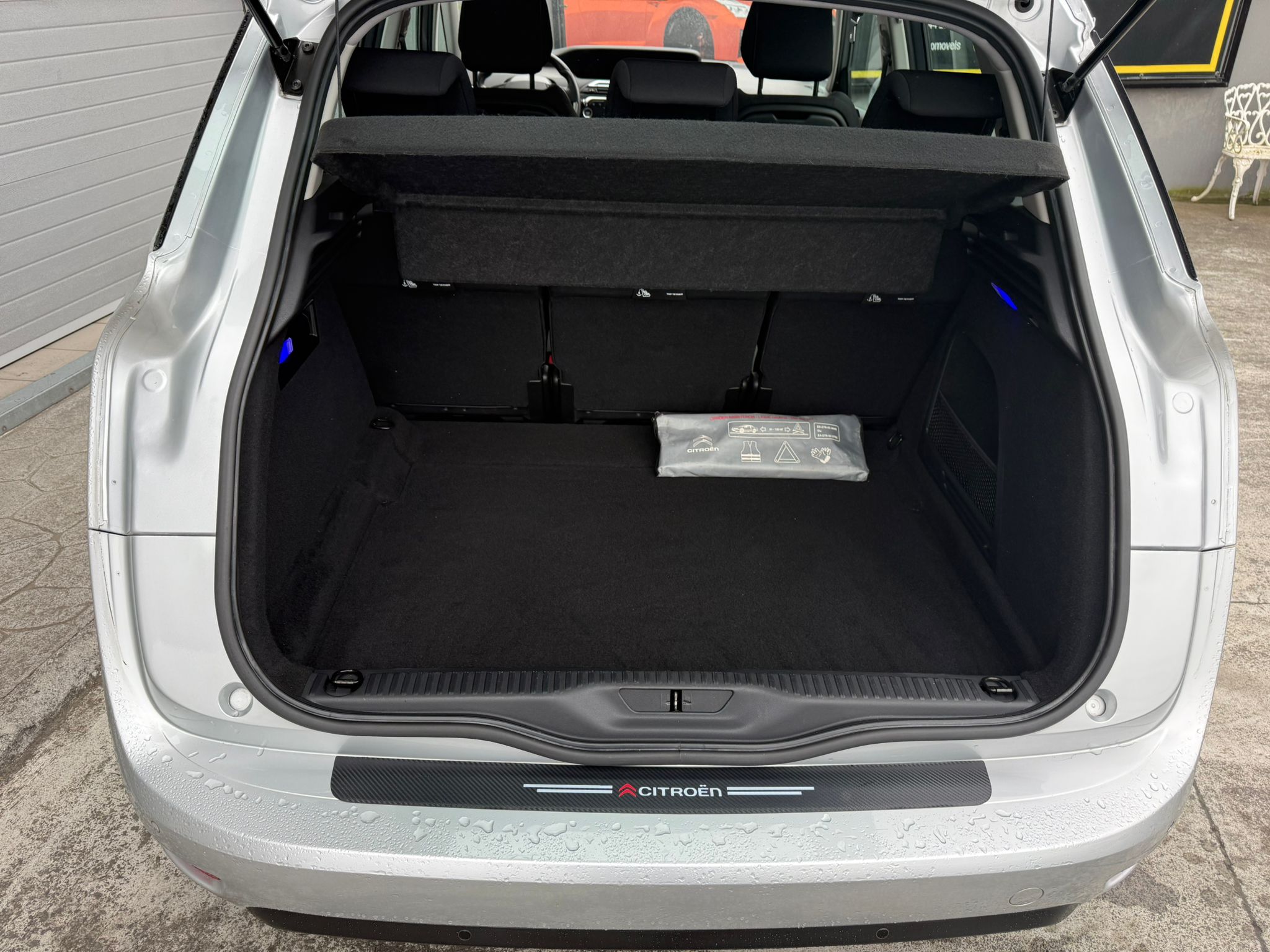 WhatsApp Image 2026-04-10 at 16.58.40.jpeg