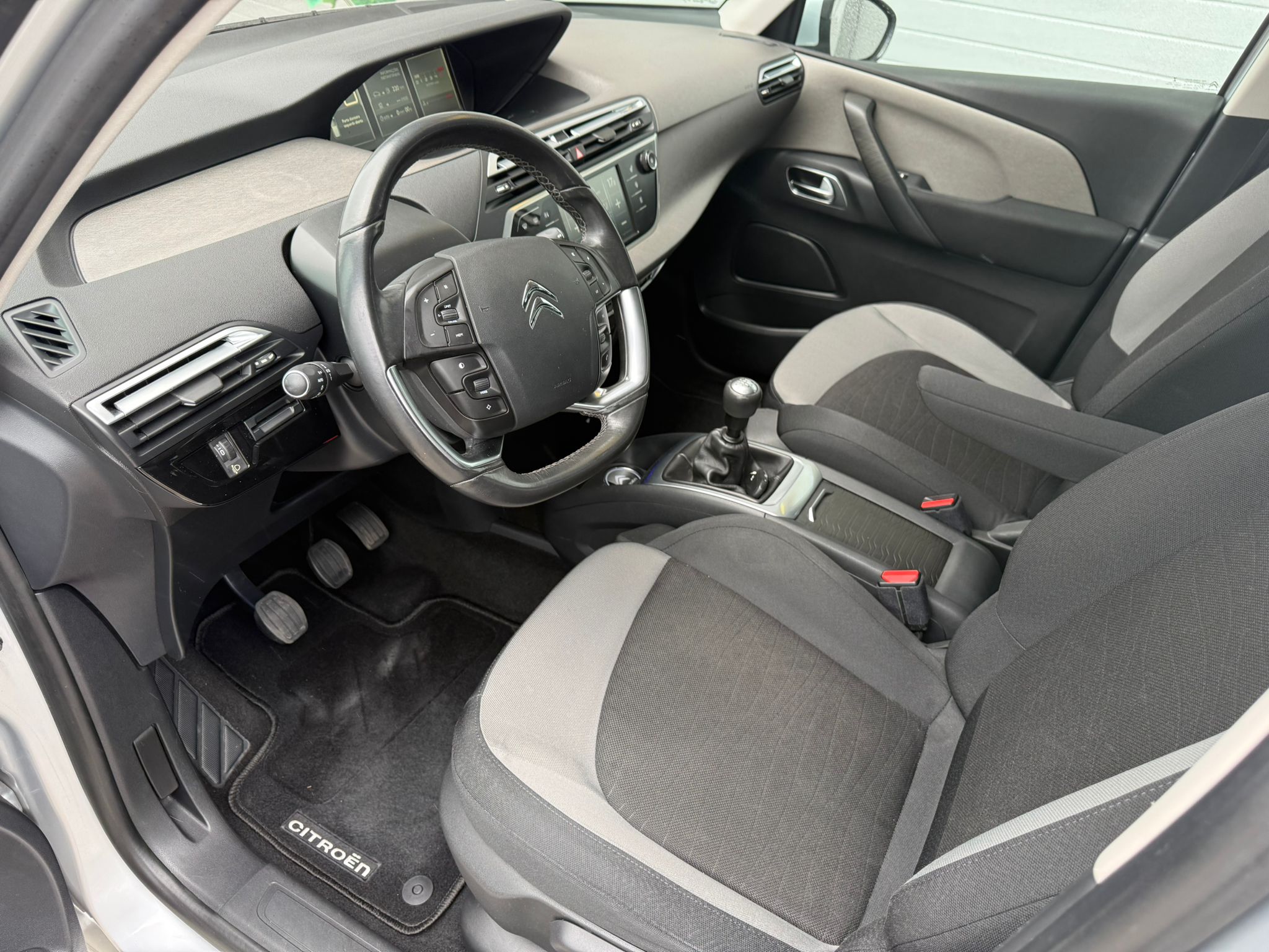 WhatsApp Image 2026-04-10 at 16.58.40-5.jpeg