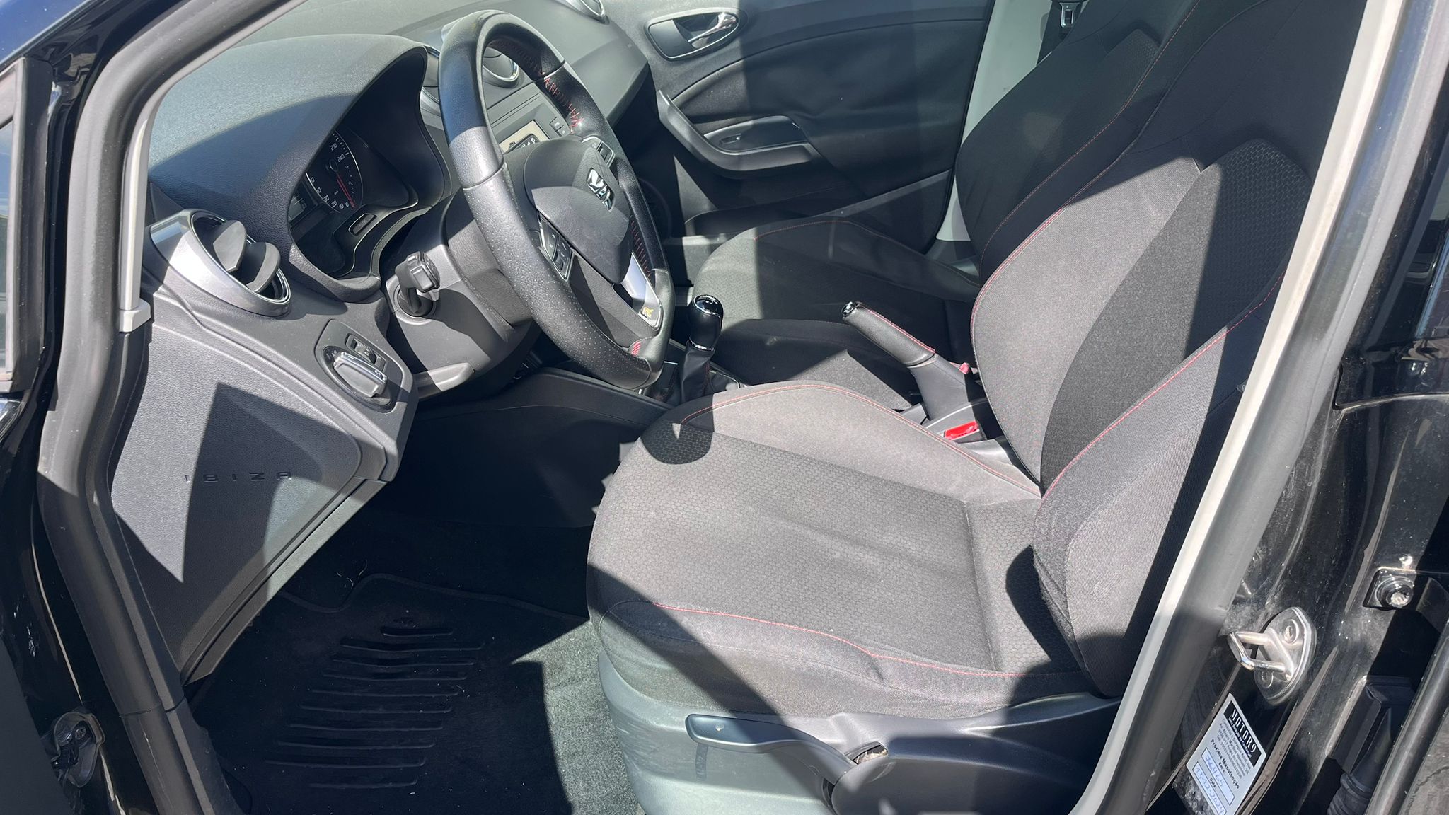 WhatsApp Image 2026-04-17 at 08.40.20-4.jpeg