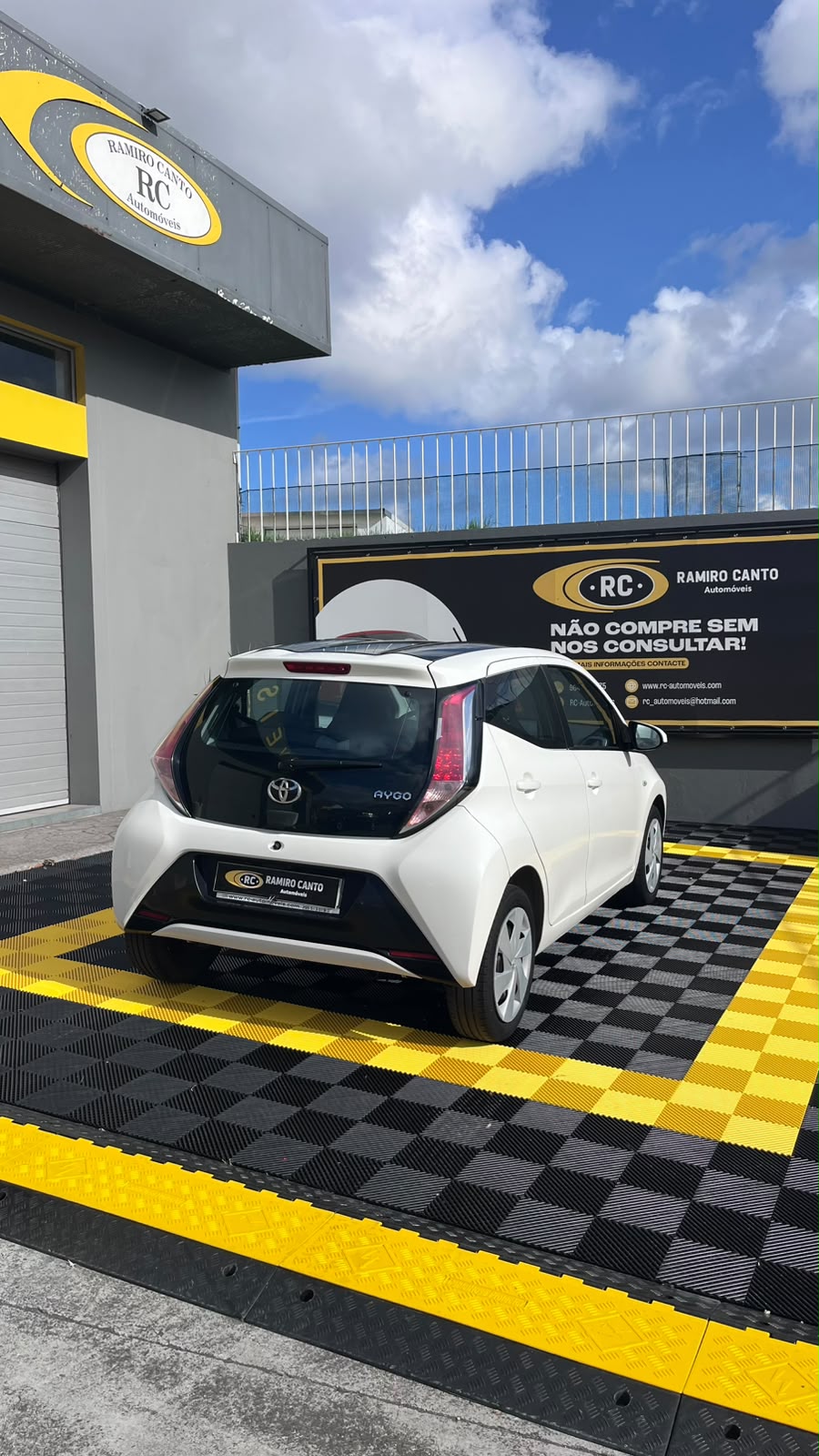 Toyota Aygo 1.0 X-Play X-Touch 