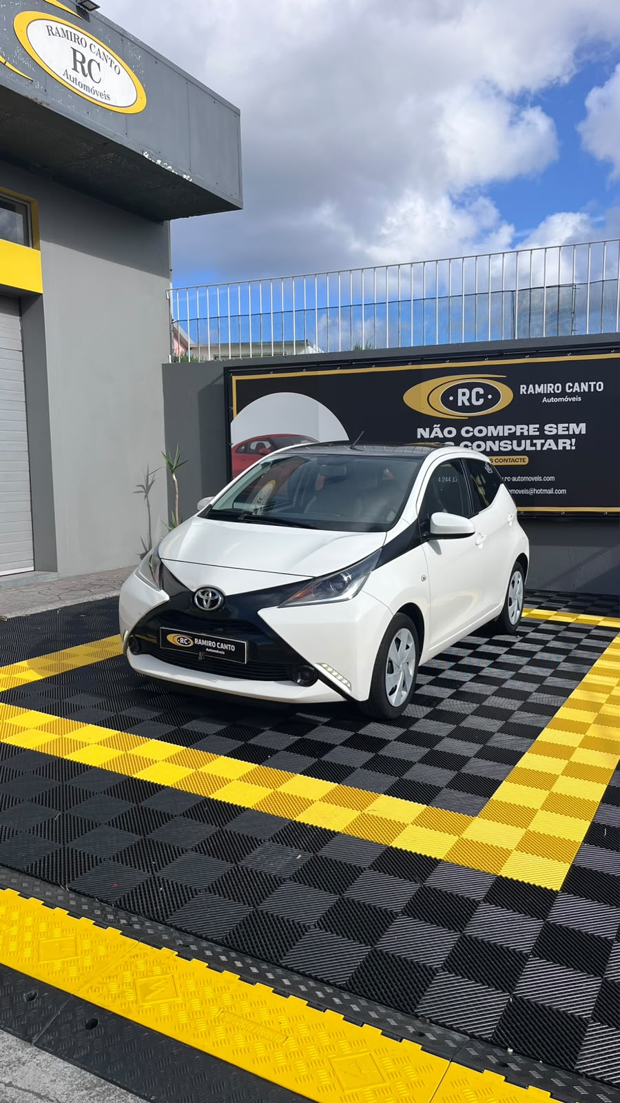 Toyota Aygo 1.0 X-Play X-Touch 
