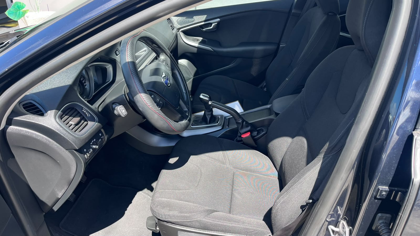 volvov40.2.jpeg