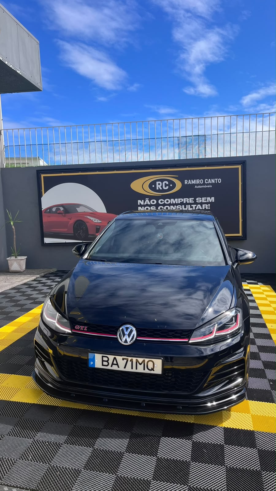 Volkswagen2.jpeg