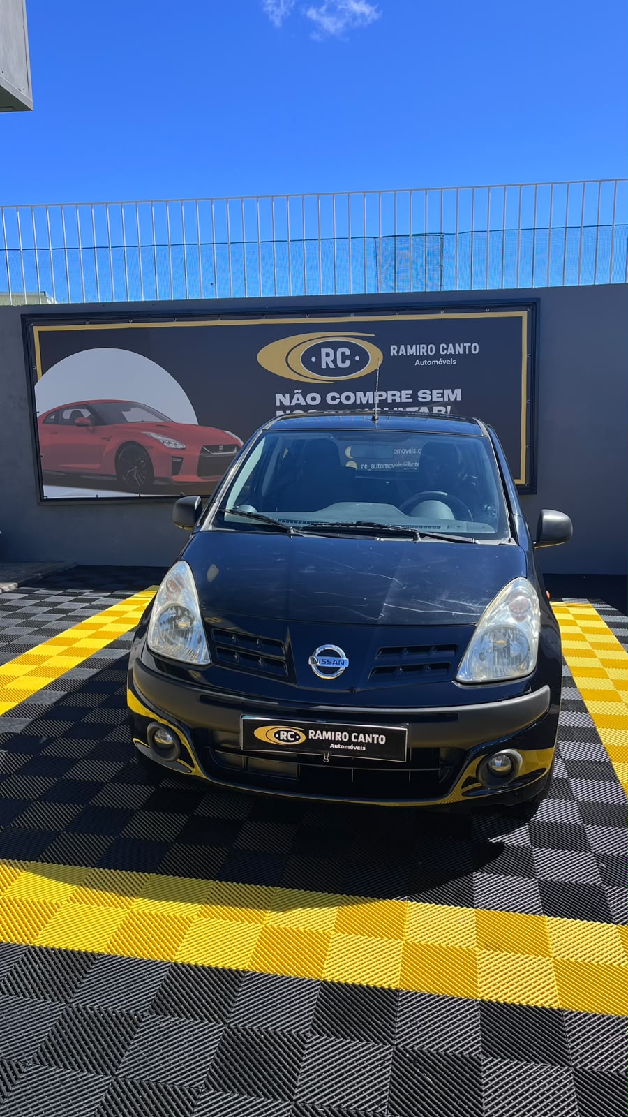 NissanPixo2.jpeg
