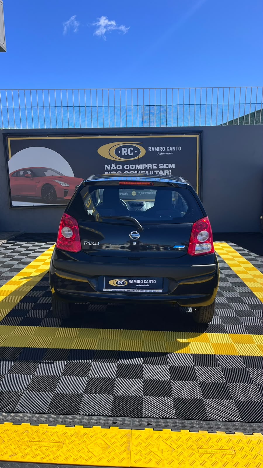 NissanPixo4.jpeg