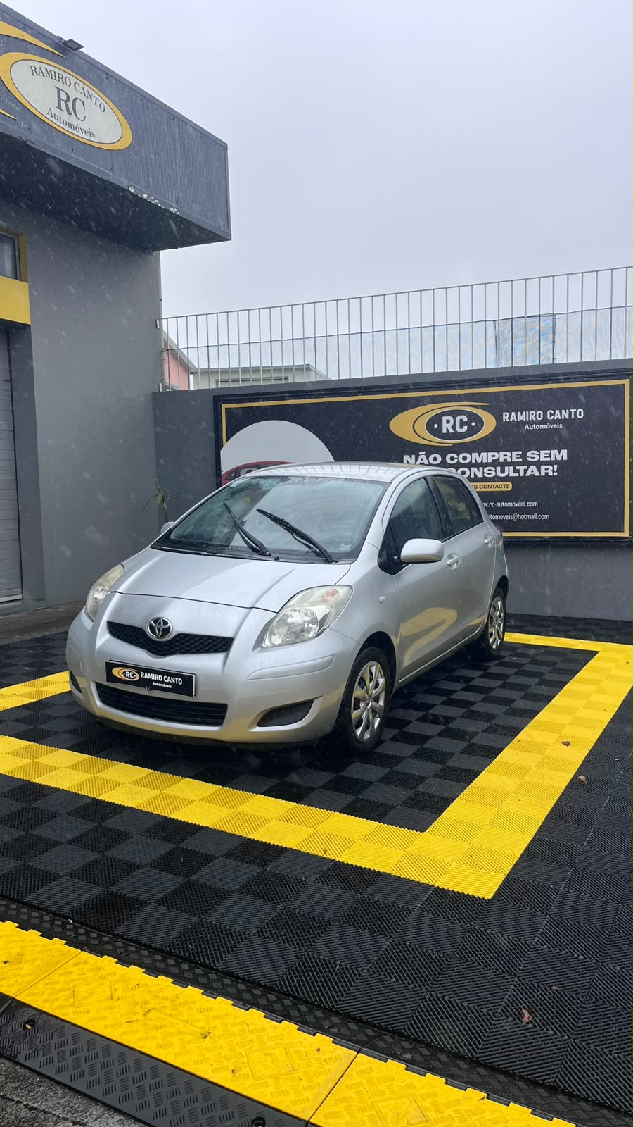 Yaris2.jpeg