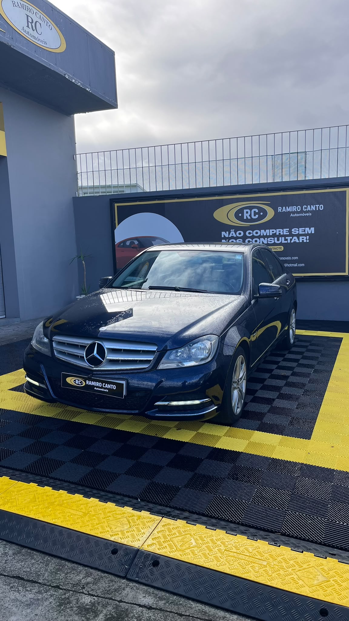 Mercedes2.jpeg