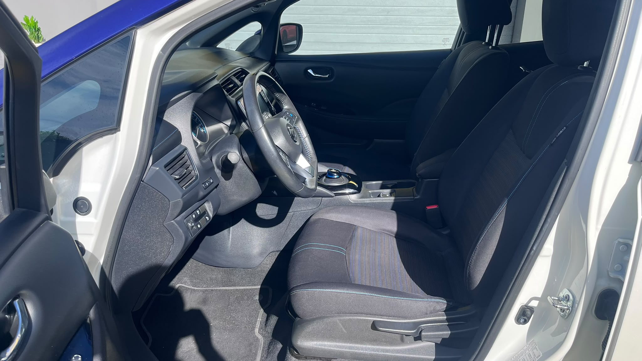NissanLeaf4.jpeg