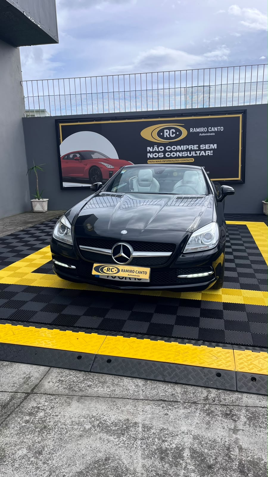 MercedesSik2.jpeg